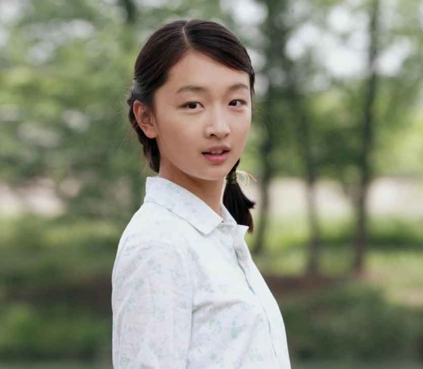 周冬雨|片酬1亿？双料影后周冬雨，该谢的可不只张艺谋，还有这个男人