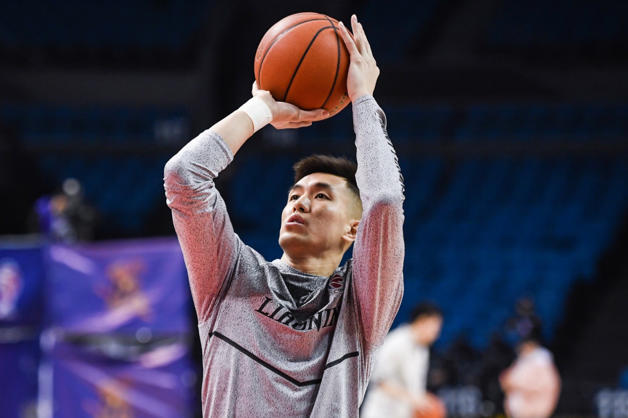 郭艾伦|打脸CBA！媒体人票选常规赛7大奖项：郭艾伦获MVP，沈梓捷获DPOY