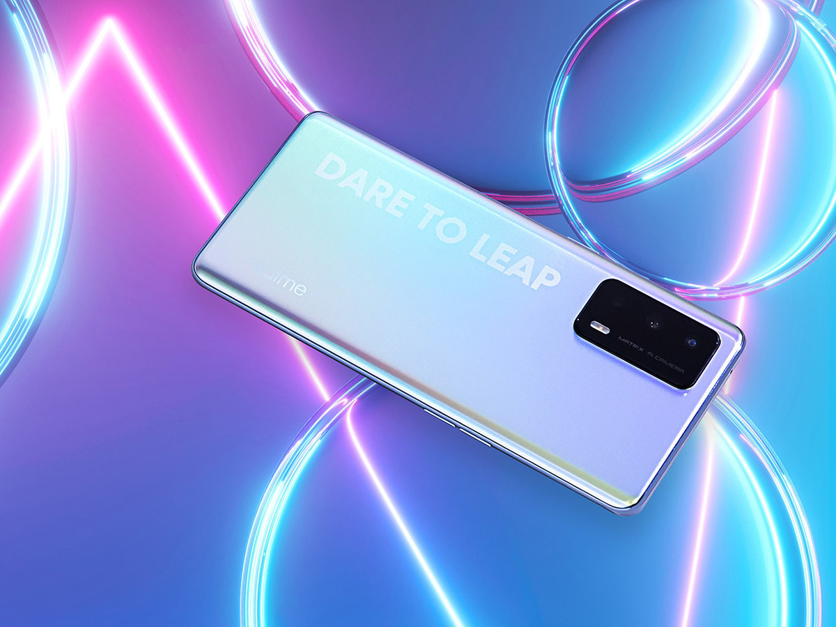 红米手机 选顶配版的真我X7 Pro至尊版，还是顶配版的红米K40？