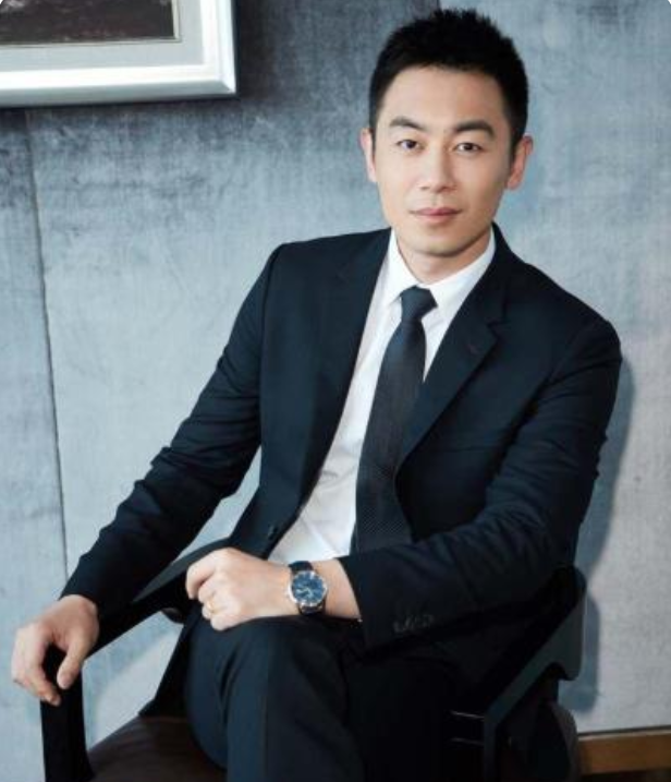 朱亚文|她爱了朱亚文9年，浪费了最好的青春，他却转身娶了陈思诚的前女友