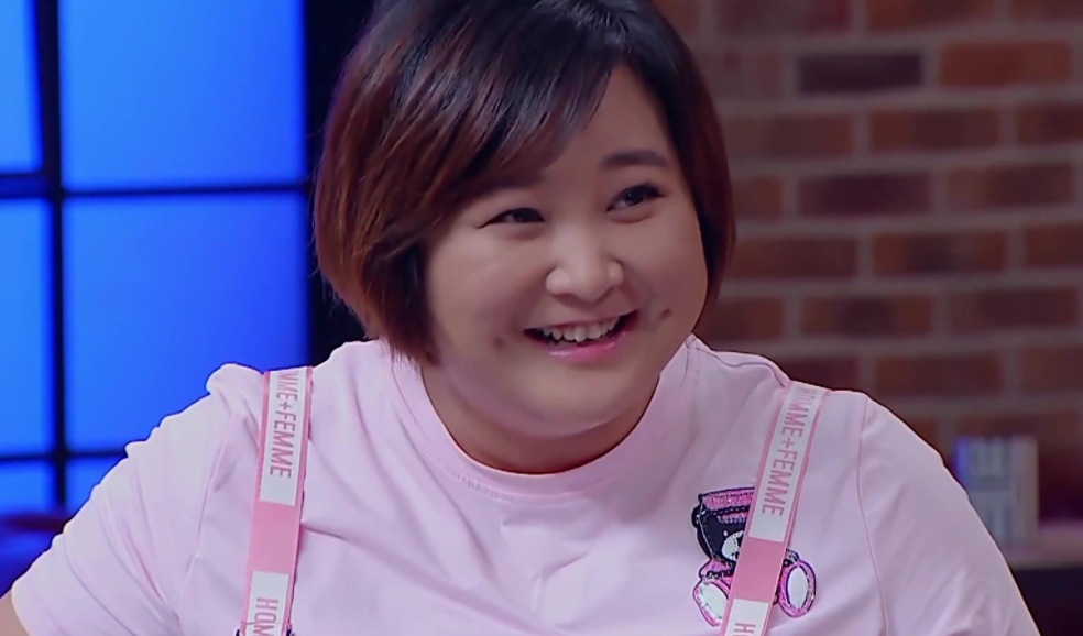 贾玲|狠心“弃”贾玲，却从春晚知名笑星沦为众人笑柄，网友：自作自受