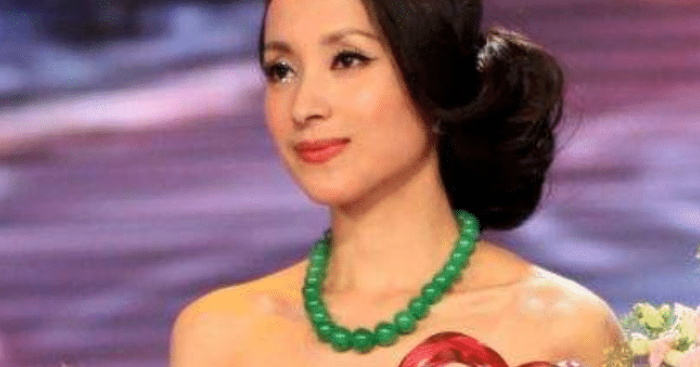 |民歌天后汤灿复出?面对镜头干干净净,曾经是“翡翠娘娘”!