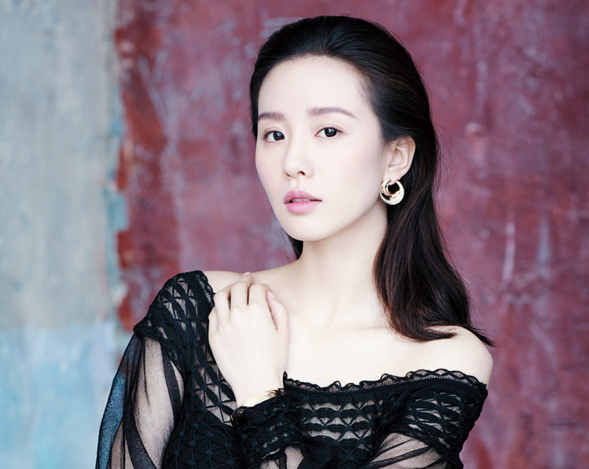 刘诗诗|刘诗诗气质如兰，她颜值很高，而且很低调，实在招人喜爱！