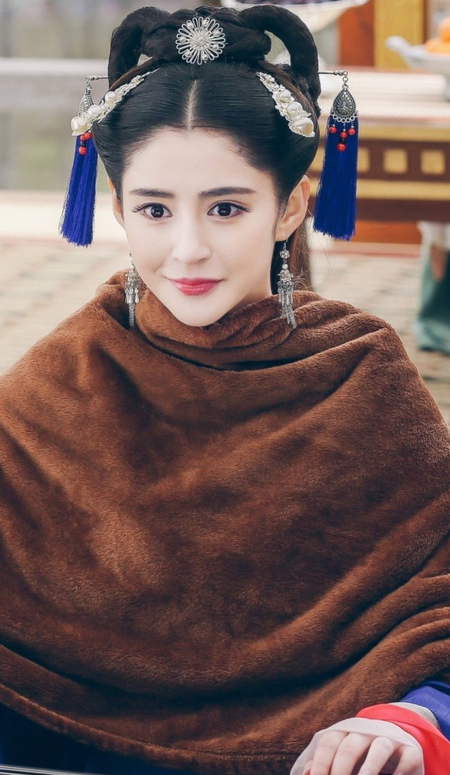 李心艾|李心艾，曾是周杰伦最美女主，现在她的身材和早前的她，胖若两人