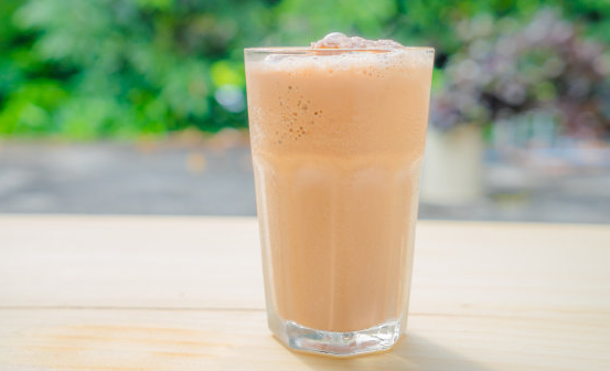 肠胃|大三学生疑似怀孕，却查出胃癌，医生：2种水天天喝，胃迟早“烂掉”