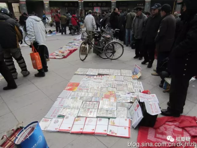 翡翠手镯|静默时光 一枚邮票就是一枚“时光标本”