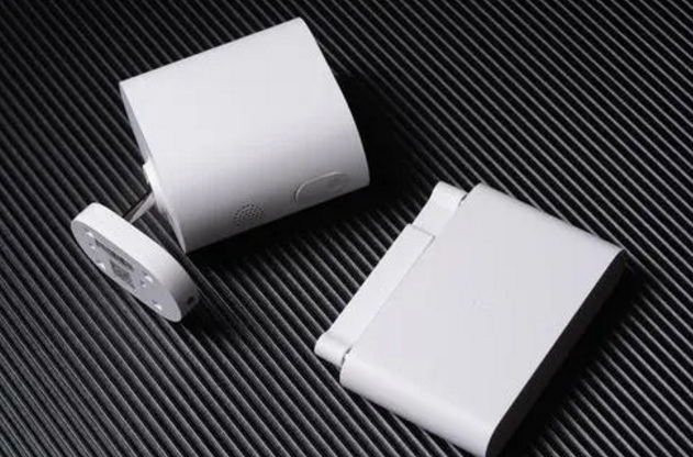 雷三趣说|小米室外摄像机,非常适合独居的年轻人,防止一切不确定因素