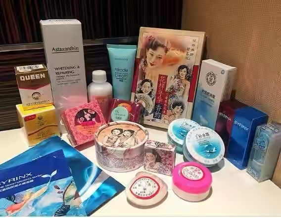 黑头 3款被包装耽误的“老国货”，每个只要几块钱，用完再也不担心变胖了