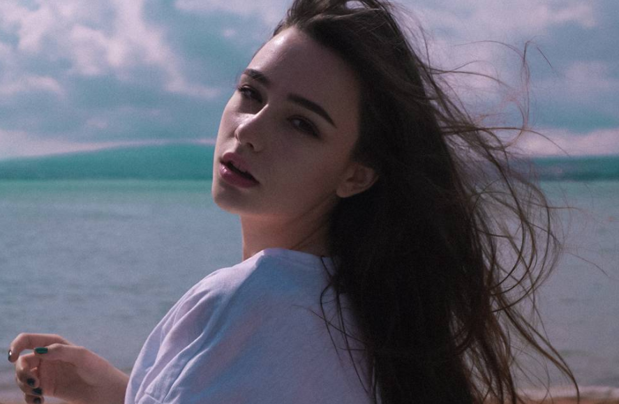 化妆|女生是要学画点淡妆的，可以不化，但必须要会化