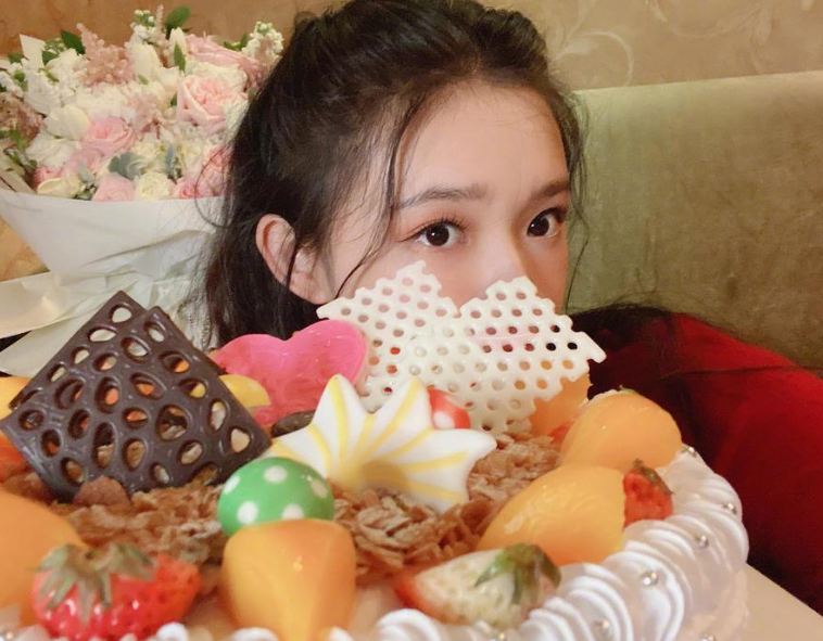 蜂蜜|女人45岁之后,这5种食物,或是“催老剂”,提醒:尽量少吃