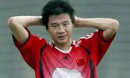 李金羽|男足李金羽：帶兒子見證父母幸福時(shí)刻，一定是人生最美好的回憶