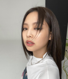 李沁|盘点娱乐圈的猫系女星，慵懒与风情感并存，也太撩人了吧