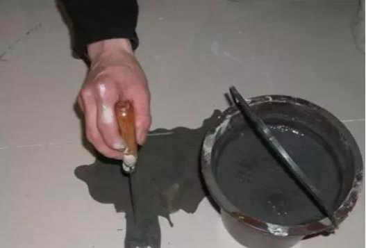 |家里的地砖好多都翘起来了，怎么办？