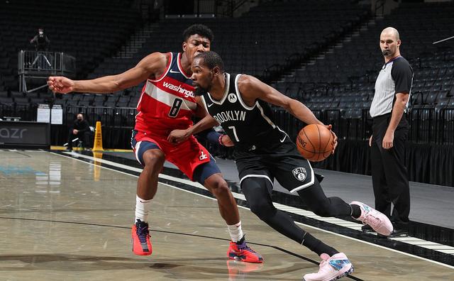 科比·布萊恩特|都是跟腱斷裂，為什么杜蘭特能夠重回巔峰，科比卻一蹶不振