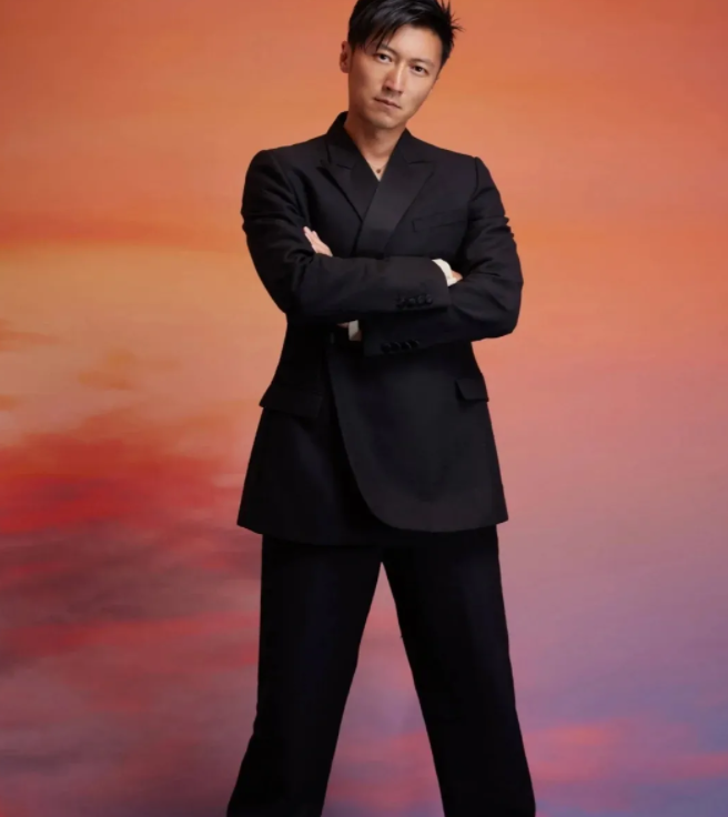 谢霆锋|谢霆锋正式发视频回应，他“探店”是免费的