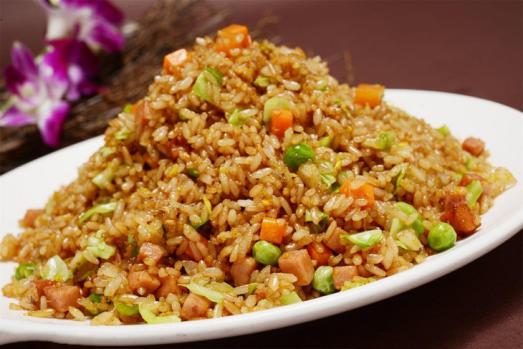 周震南|有哪些看起来热量很高，实际热量却很低的食物？