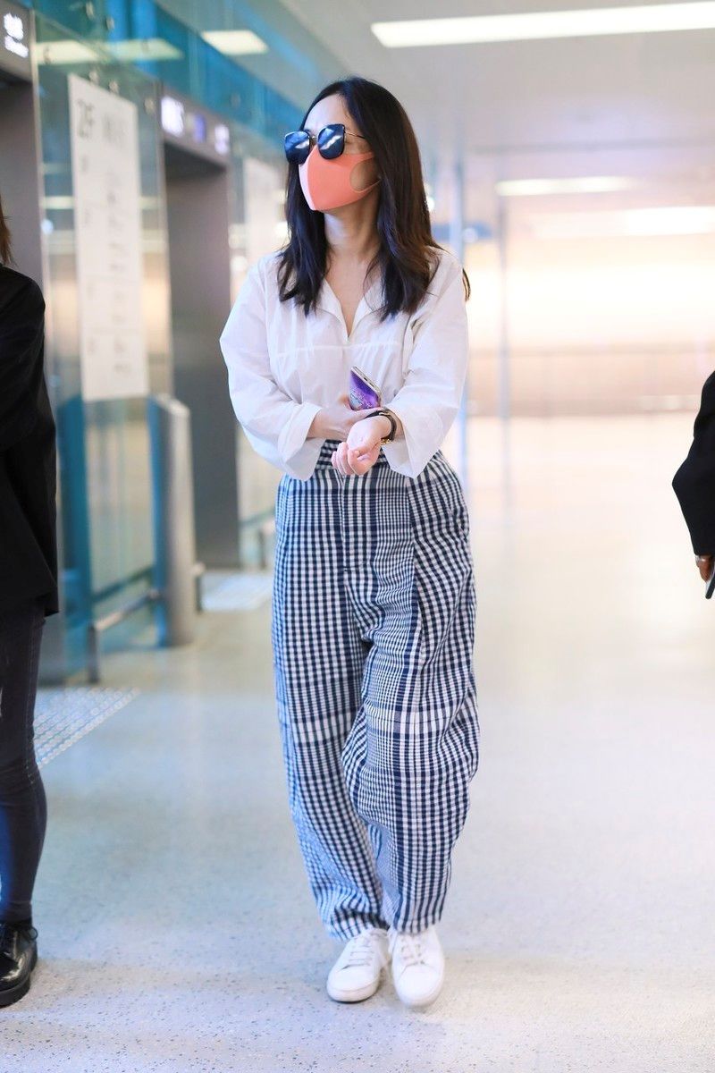 穿衣搭配|霍思燕不愧是超级辣妈，私服穿衣好惹眼，值得宝妈做借鉴