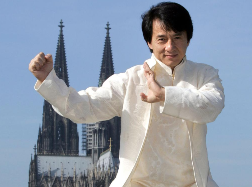 谢贤|谢贤称遗产全留给孙子，谢霆锋：我16岁挣钱还债，你哪来的遗产？