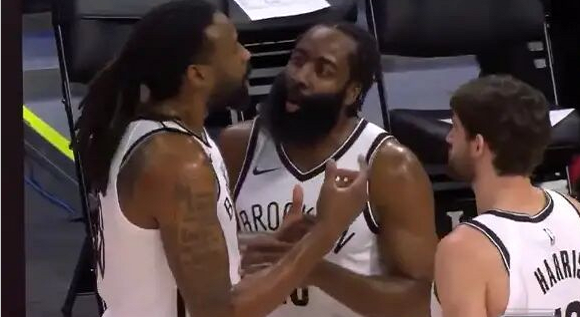 篮网队|从第13跌至联盟倒数第一！哈登加盟篮网之后，球队缺点彻底放大