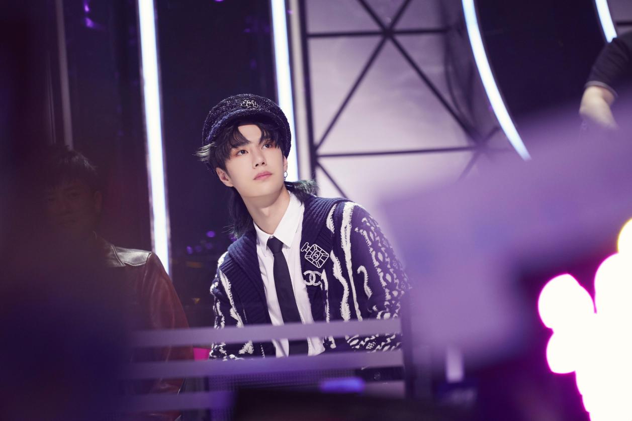 杨丽萍|王一博、谭松韵与NIKE解约,没想到耐克竟比H&M更不要脸