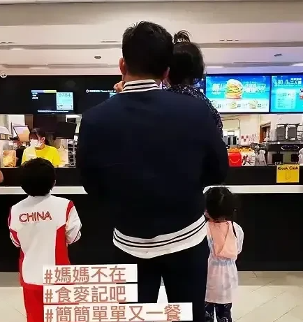 郭晶晶|郭晶晶戴五毛钱发卡，穿几十块钱衣服，却在这件事情上她花了14万