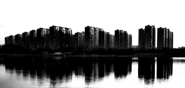 都璐璐聊 明明知道单位在整你，但又不知该怎么应对，这种无力又无助的感觉你们有过吗？