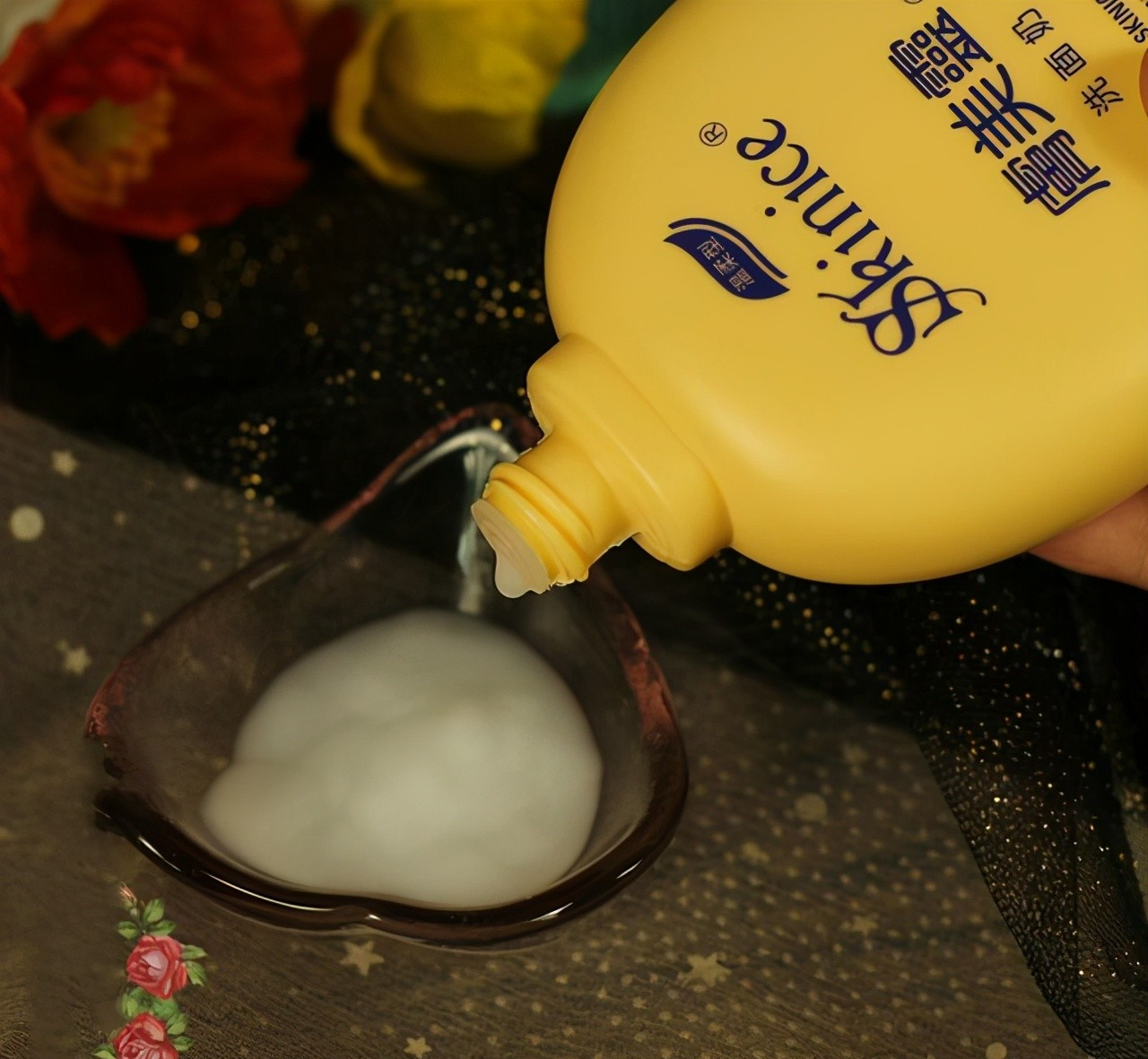 护肤品 中年人，你还记得那些年，用过的老牌国货护肤品吗？满满都是回忆