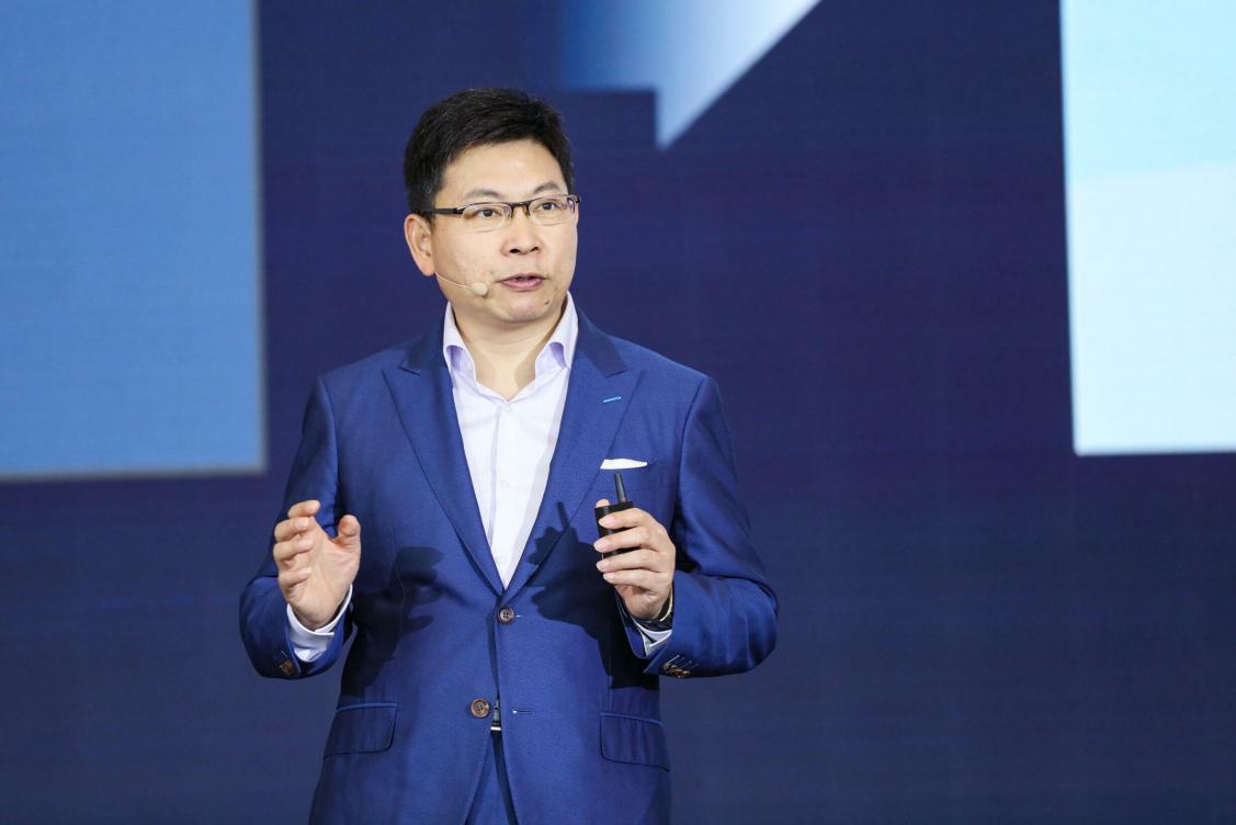 达摩院|又一卡脖子技术实现国产化！已登上全球第一宝座，给苹果三星供货