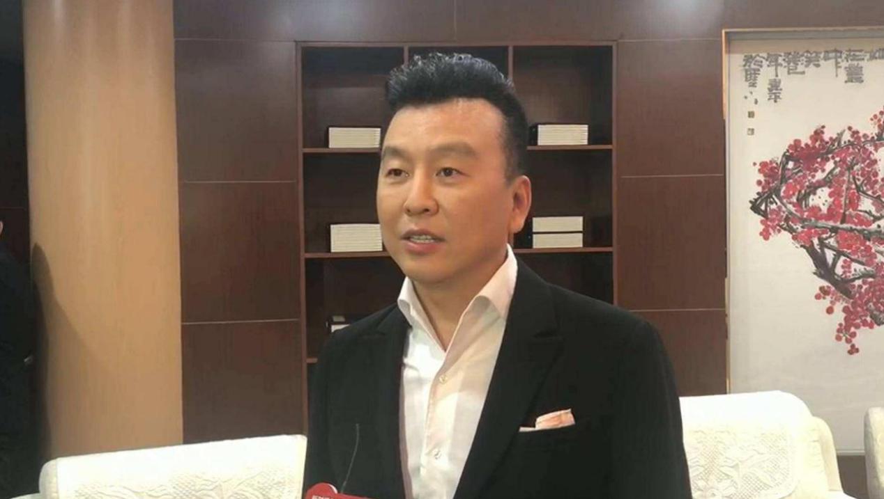 河南卫视|央视主持人怒怼河南卫视，没想到尴尬的却是自家卫视