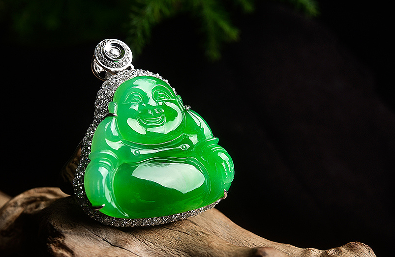 翡翠|翡翠是很好的收藏品,什么样的增值空间大呢?还是要看品质