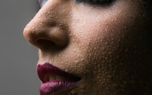 睡眠|面部出现3种异常，说明肝已“硬如磐石”，占一个，也要早做检查