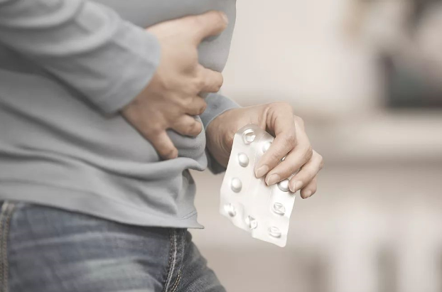 医线天 45岁男子一天一鸡蛋,确诊肝癌,医生:常吃“1鸡蛋”,铁打的肝也难抗