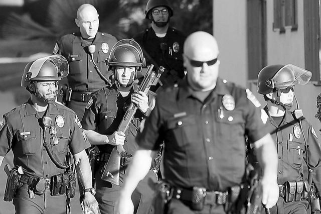 家中大小宝|传奇卧底加西亚,潜伏24年,不禁喊话上级:再不收网我就成老大了