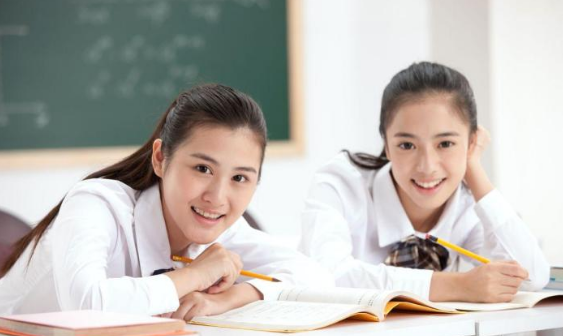 雷九趣说|想让孩子长大优秀,父母一定要做好榜样,让孩子健康成长