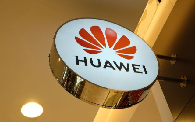 |手机市场迎来“变革”，华为紧随苹果身后，第一名意料之外