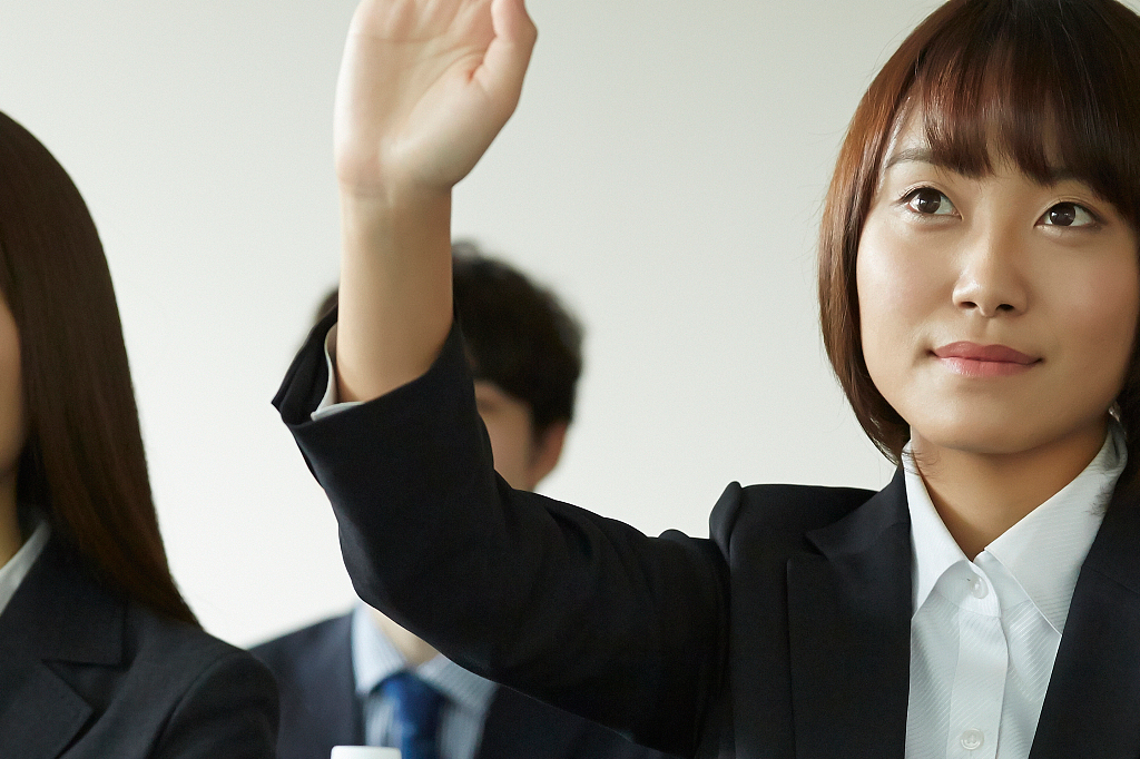 |领导提拔下属的潜规则，如果你一直得不到提升，那一定要把他记下来，不然你再努力工作都很难得到提拔