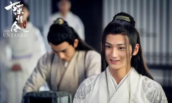 魏无羡|《陈情令》中，为什么聂怀桑从出场就被观众称为“聂导”？