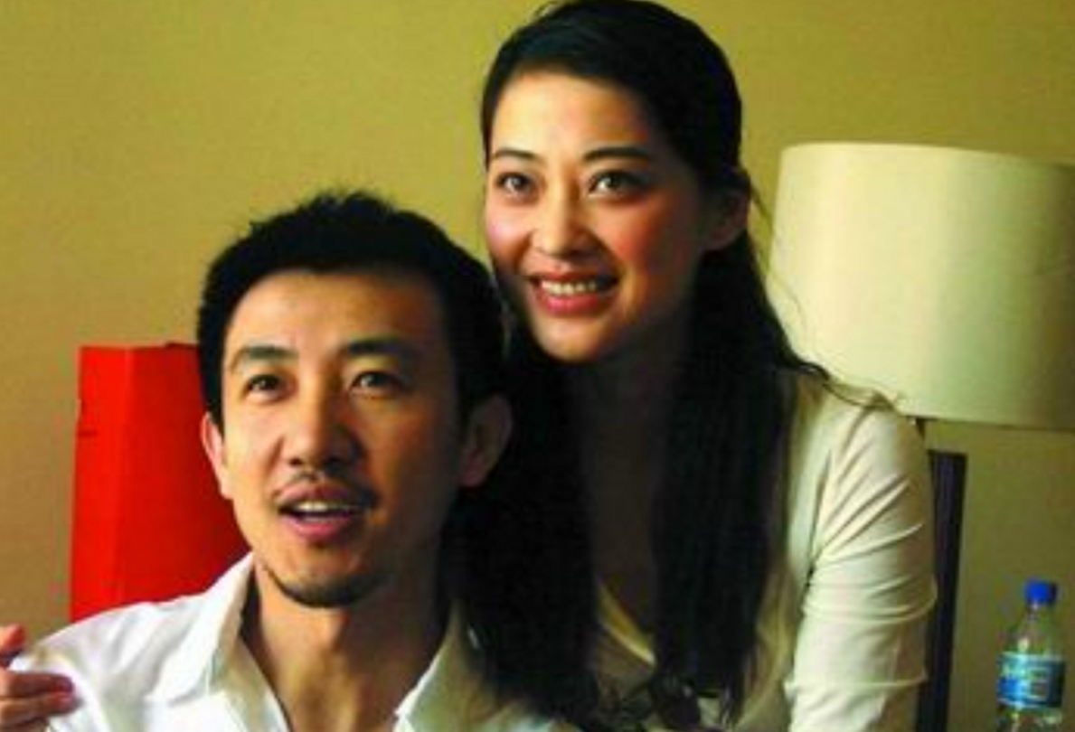 陈坤|梅婷养他6年，李小冉为他打了2次胎，他却娶了小比自己15岁的女人