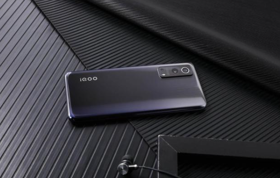 MacBook Pro|iqoo的Z3是否成为新一代性价比高的神机？来看看性能如何