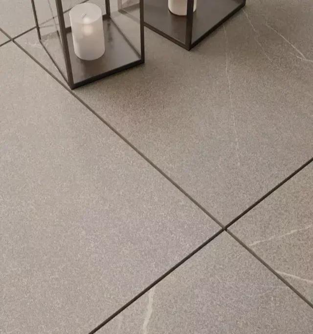 |地砖800X800的贴砖没留缝，有点起鼓了，有什么好办法补救吗？