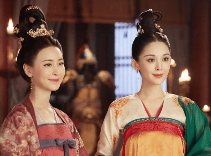 边策|《赘婿》里的颜值担当,31岁只能演妈妈,连朋友都看不下去了