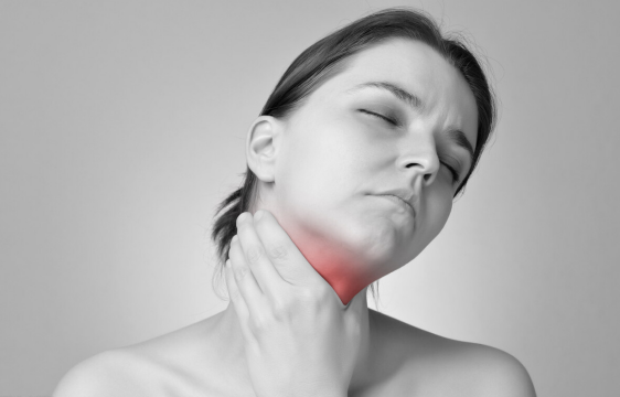 医生|23岁女子每天“857”,不幸患癌,医生:甲状腺或已“烂如渔网”