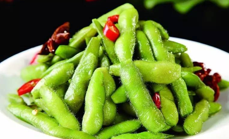 高血脂|高血脂“源头”是肥肉？医生：不想血管“堵死”，3种蔬菜要忌口