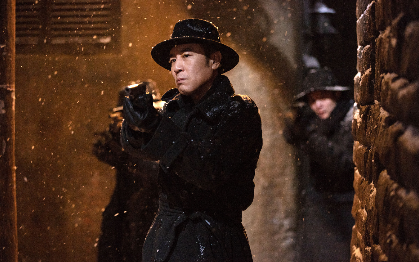 张艺谋|成本2.5亿日票房才26万，5天就被下映，张艺谋把这部烂片打惨了