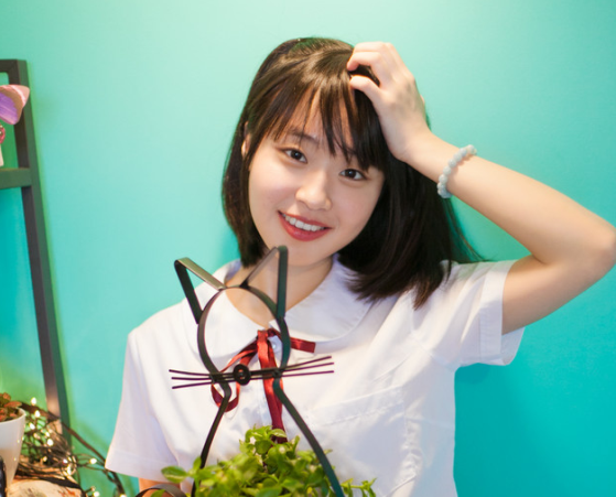 小情育儿|老公的泳裤出现在我闺蜜的阳台，我发现他买了两张温泉门票出去玩！