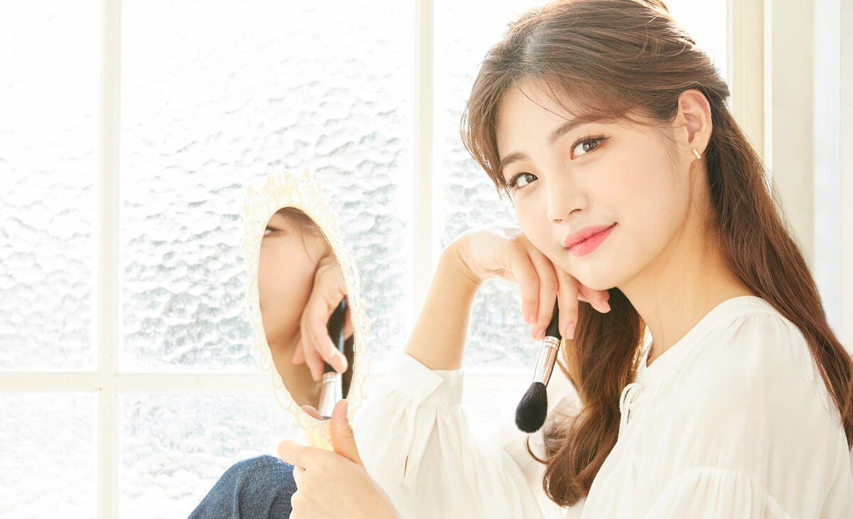 衰老|女人衰老有5大变化，若出现2个以上，说明衰老正在向你“袭来”