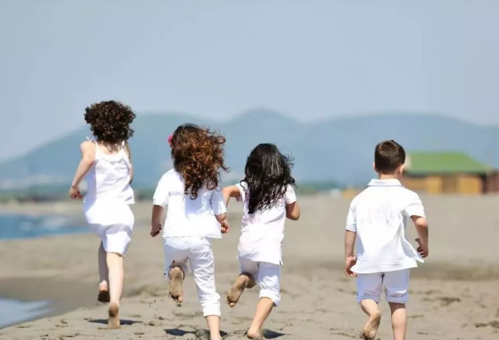 懒妈妈的带娃生活谈|如果家庭关系失调，家庭教育会陷入困境，甚至出现不同程度的危机