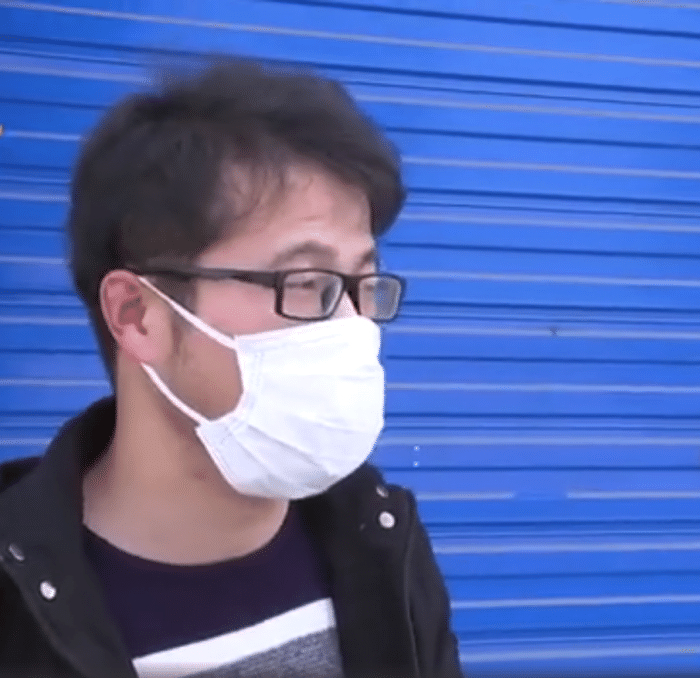 快递员|送了八千多件！应发一万多块钱工资最终到手却只有56块？网友：活该