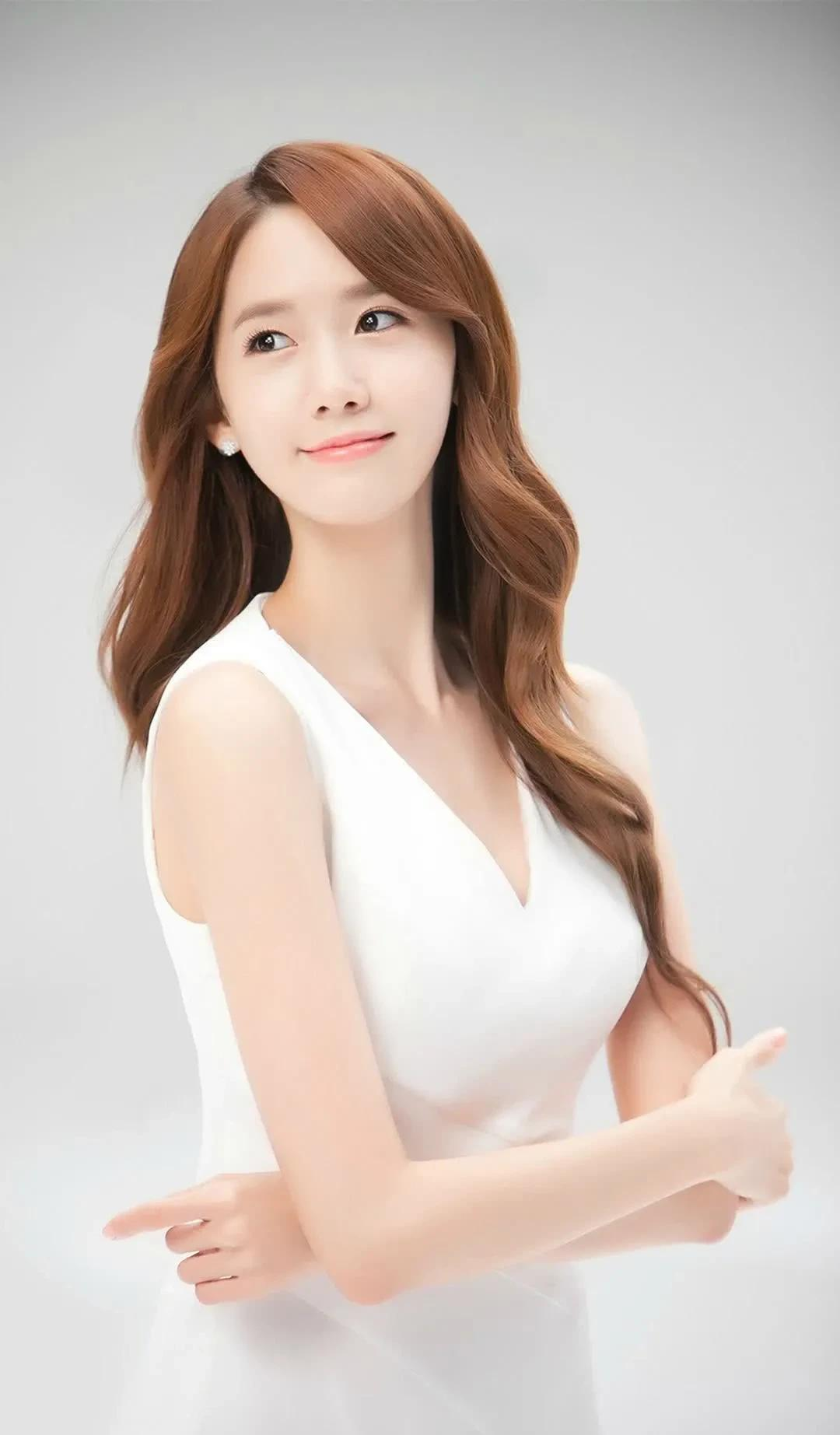 林允儿|韩国服装模特,竟比林允儿漂亮,这究竟是什么原因?