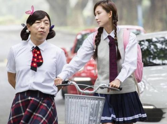 黄渤|林志玲有多喜欢黄渤？看看她曾经的这些小动作，黄渤都不好意思了